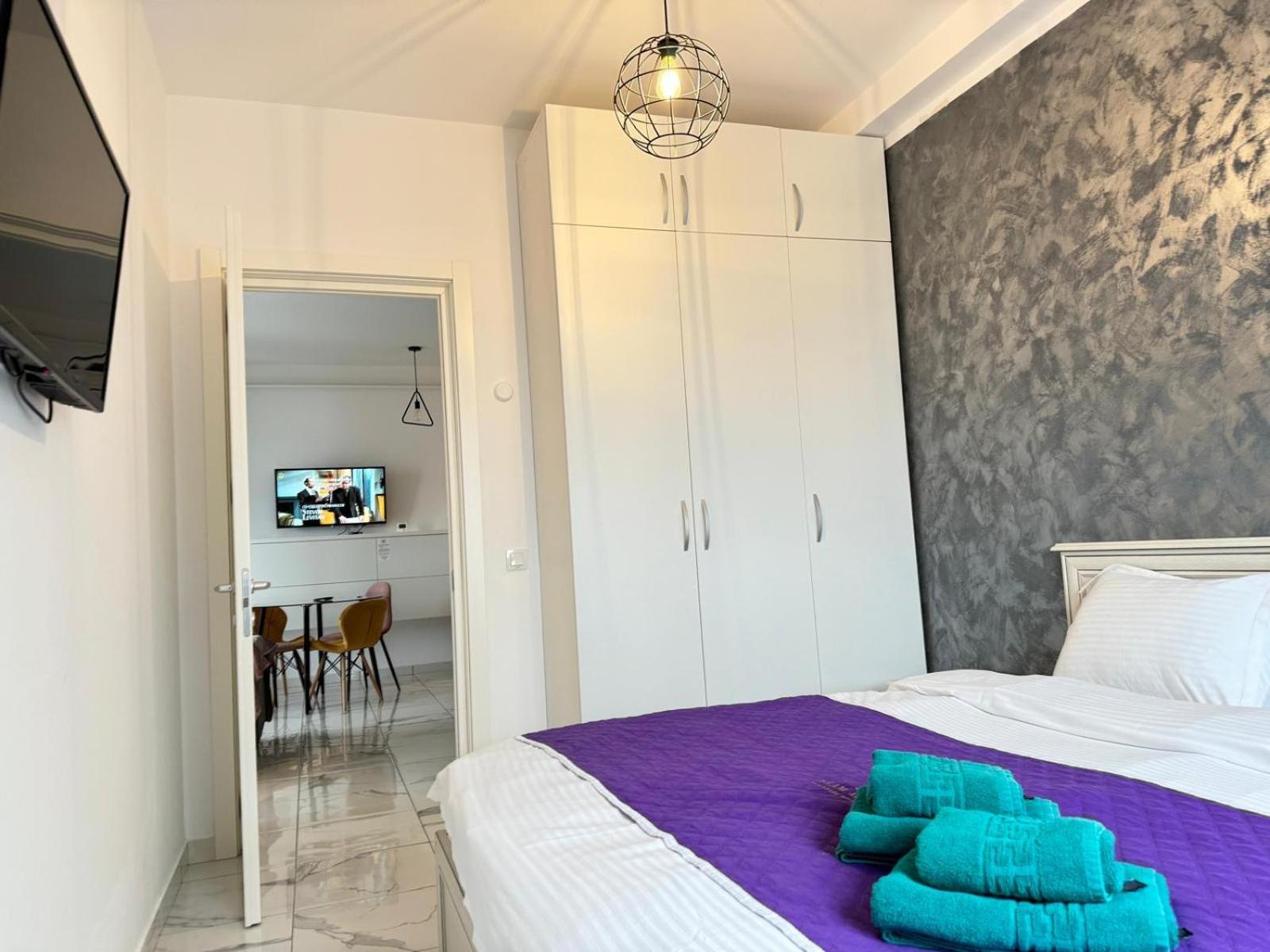 Studios & Apartments Palas By Glam At Lazar Towers ياش المظهر الخارجي الصورة